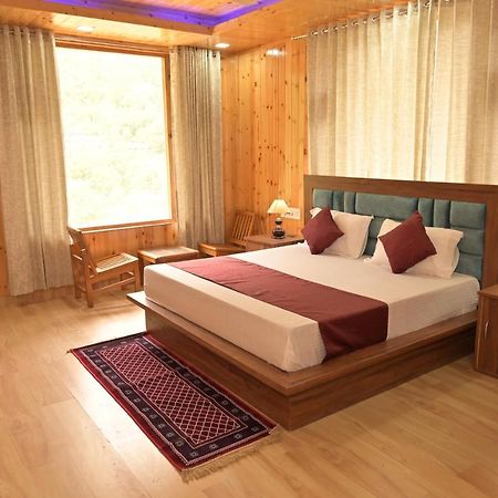 Hotel Royal Galaxy Tirthan Banjār 외부 사진